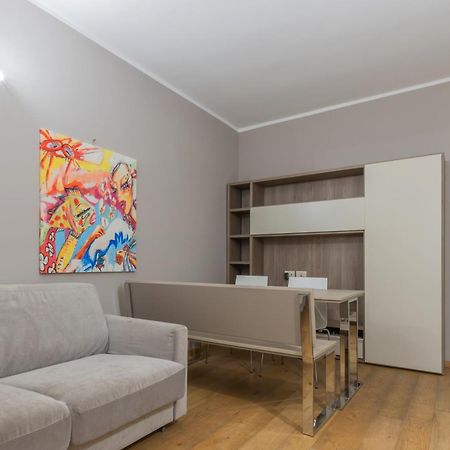 Ferienwohnung Arco Della Pace Corso Sempione - Exceptional Location Mailand Exterior foto